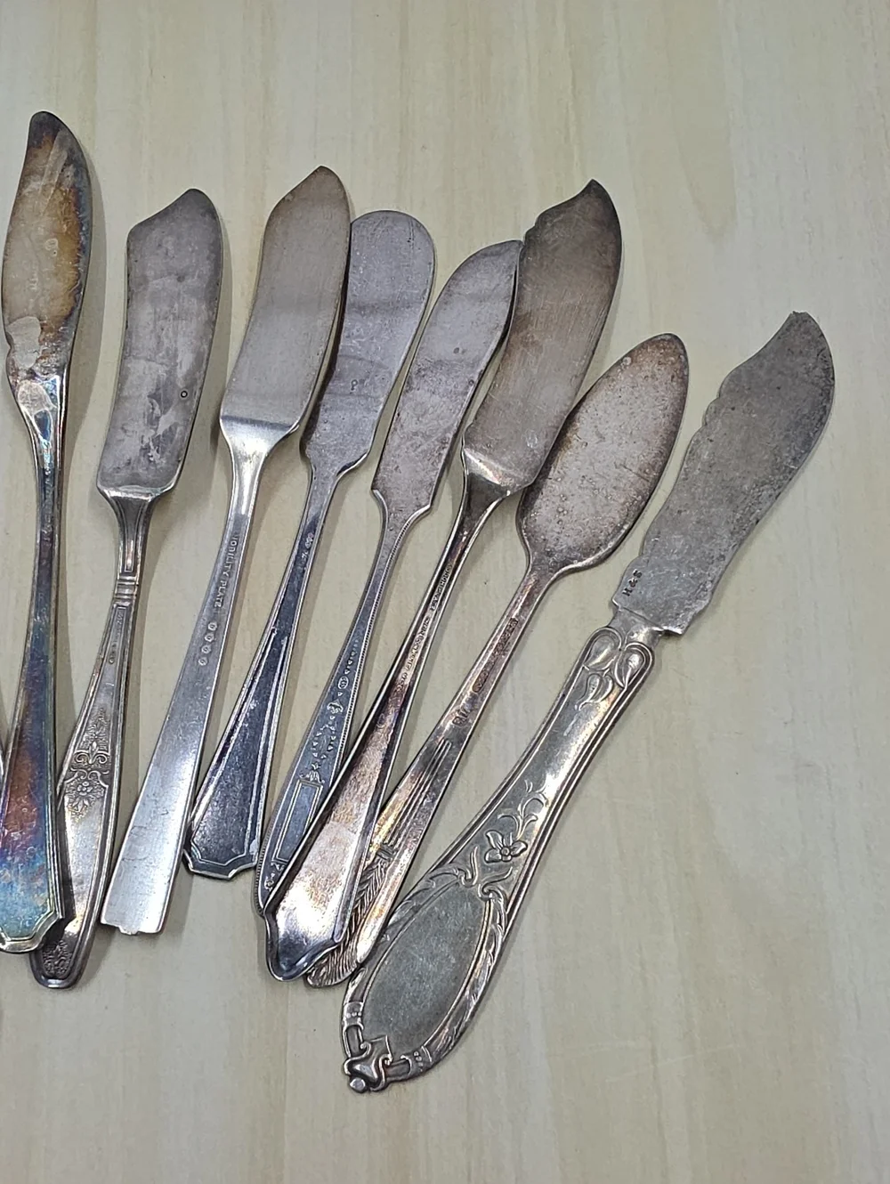 Vintage & Antique Butter Knives Silverplate Stainless Set Of 12 Mix-n-Match